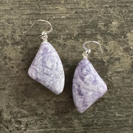 Violet Stone Dangle Earrings