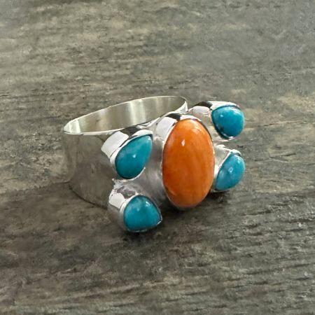 Spiny Oyster and Kingman Turquoise Ring - Size 9