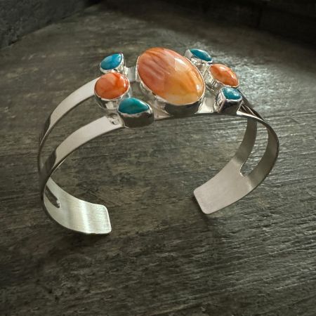 Spiny Oyster and Kingman Turquoise Cuff