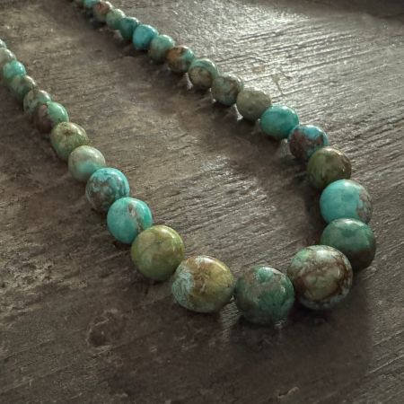 Graduated New Redskin Turquoise Necklace
