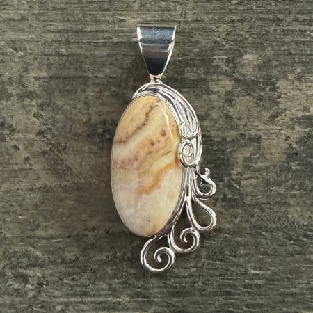 Java Lace Agate Pendant