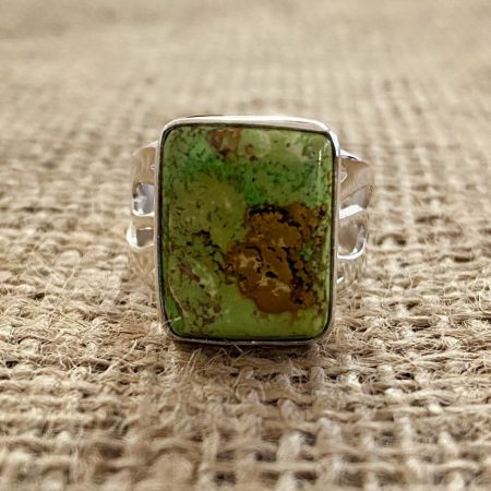 Gaspeite Rectangle Ring - Size 11