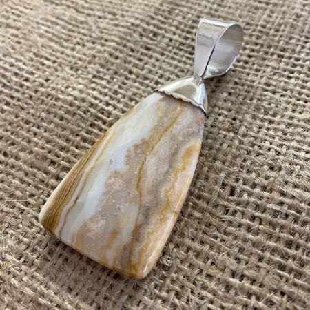 Java Lace Agate Pendant