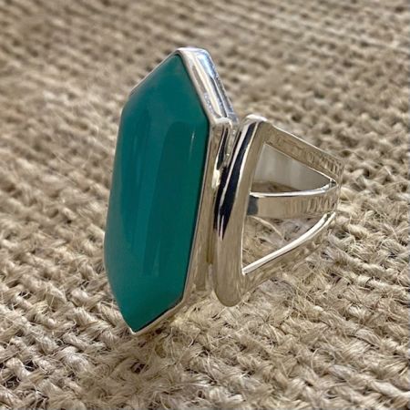 Kingman Turquoise Freeform Ring - Size 9