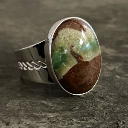 Boulder Chrysoprase Oval Ring - Size 9