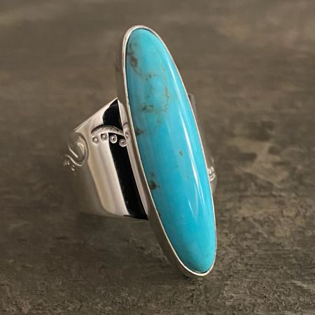 Campitos Long Oval Ring - Size 8