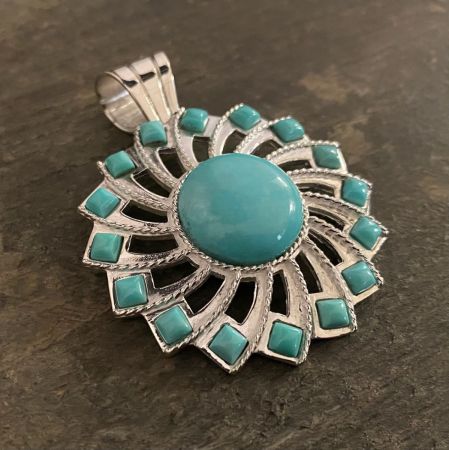 Campitos Turquoise Sunflower Pendant