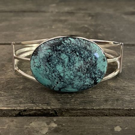 Large Hubei Turquoise Cuff