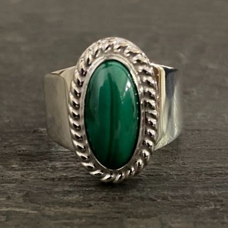 Long Oval Malachite Ring - Size 10